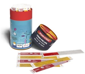 SMART STICKS CHEMIA POD LUPĄ IUVI GAMES