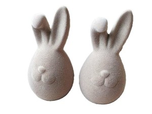 FIGURKA ZAJĄC POKRYTA MATERIAŁEM 7X7X14CM