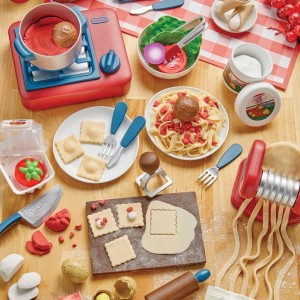 CREATIVE CHEFS ITALIAN DINNER KIT, LITTLE TIKES