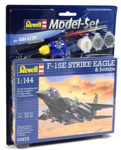 MODEL-SET. F-15E STRIKE EAGLE & BOMBS