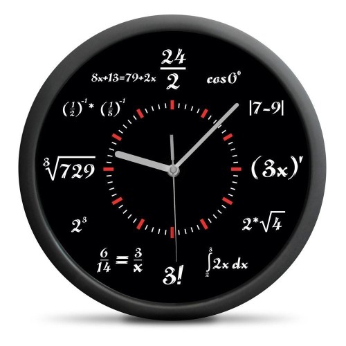 Zegar ścienny z działaniami matematycznymi