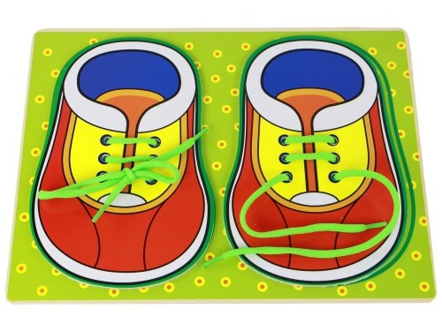 Drewniana zabawka do nauki wiązania sznurówek