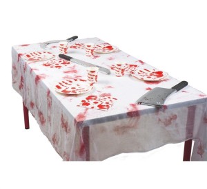 OBRUS PLASTIKOWY BLOODY HALLOWEEN 150X180CM