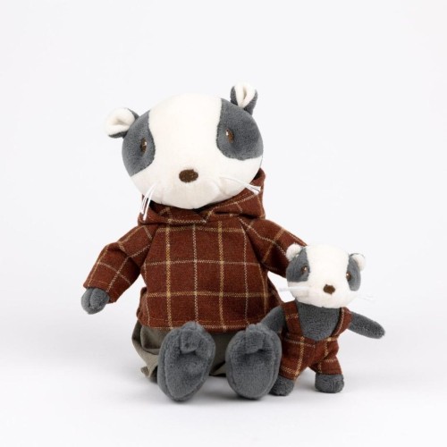 Borsuk Greg, Egmont Toys