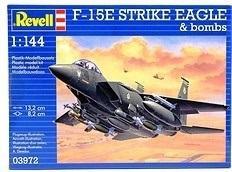 SAMOLOT. F-15E STRIKE EAGLE & BOMBS