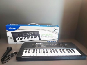 KEYBORD, CZAPSKA
